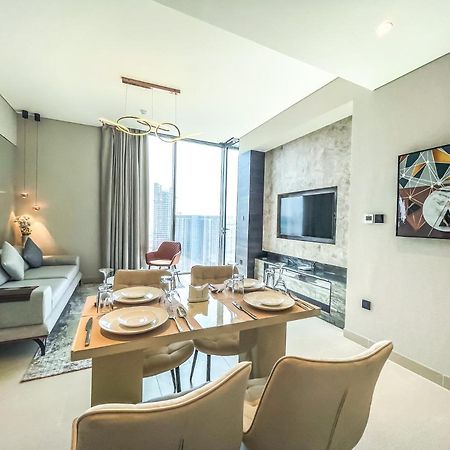 Stay By Latinem Luxury 2Br Holiday Home Cv B2513 Near Burj Khalifa Dubái Exterior foto