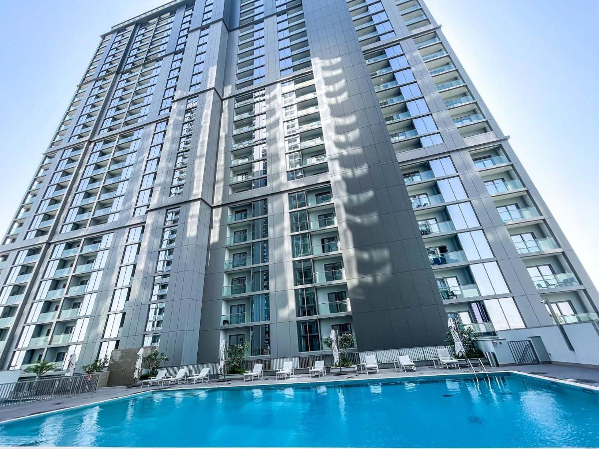 Stay By Latinem Luxury 2Br Holiday Home Cv B2513 Near Burj Khalifa Dubái Exterior foto